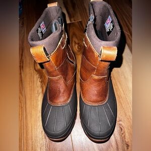 NWT 10.5 men’s Ll bean boots